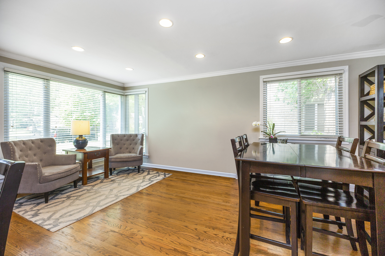 617 Long Road Glenview, IL 60025 - Photo 2 of 13