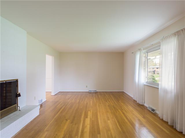 4200 Rowanne Road Columbus, OH 43214 - Photo 3 of 25 Gallery Image 3