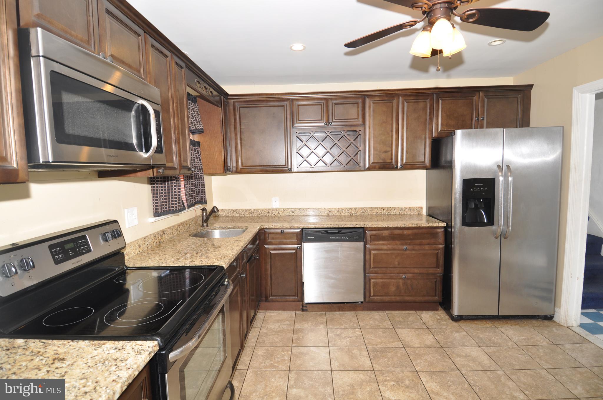 1169 Lower Ferry Road Ewing, NJ 08618 - Photo 9 of 23