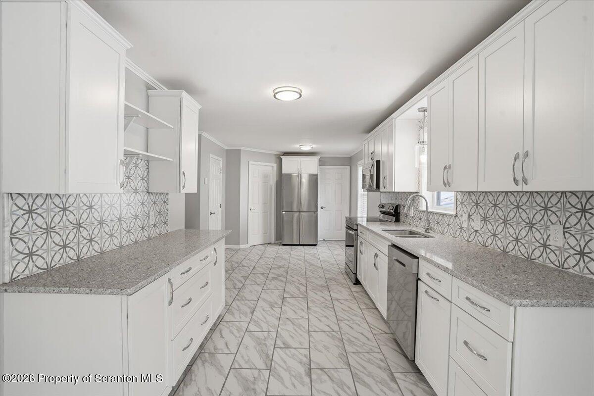 44 Franks Old Road Pleasant Mount, PA 18453 - Photo 11 of 49 Kitchen