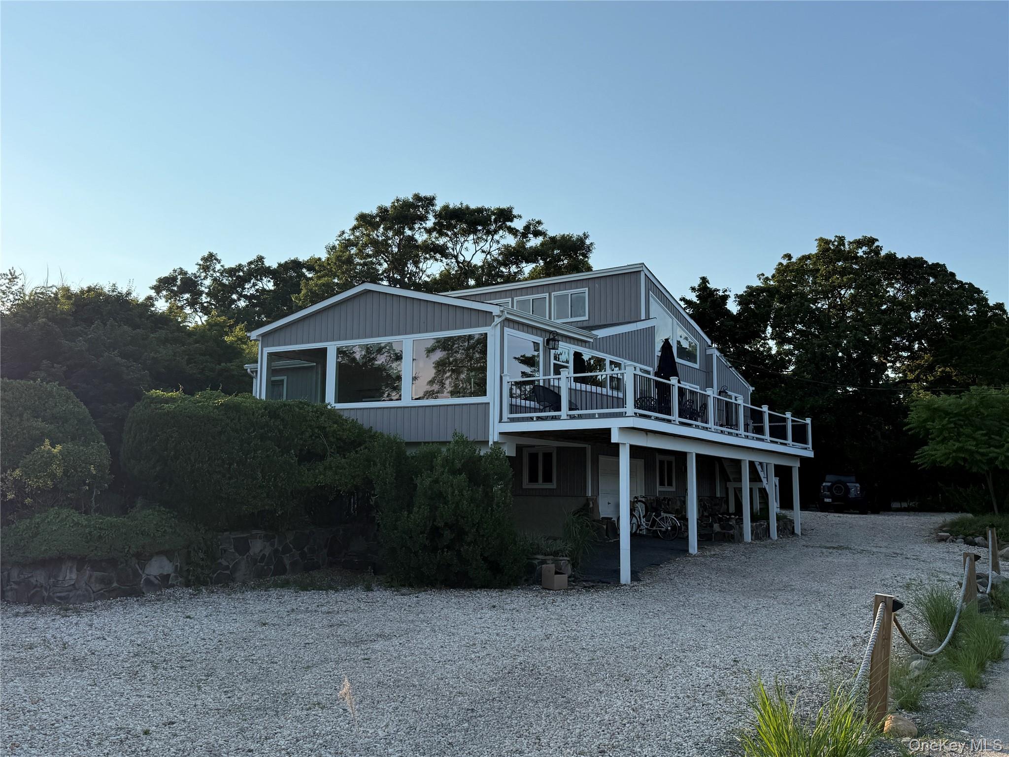 588 Long Beach Road Nissequogue, NY 11780 - Photo 2 of 35