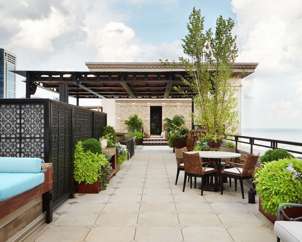6 North Michigan Avenue, Unit 1901 Chicago, IL 60602 - Photo 45 of 54 a outdoor view with a sitting space
