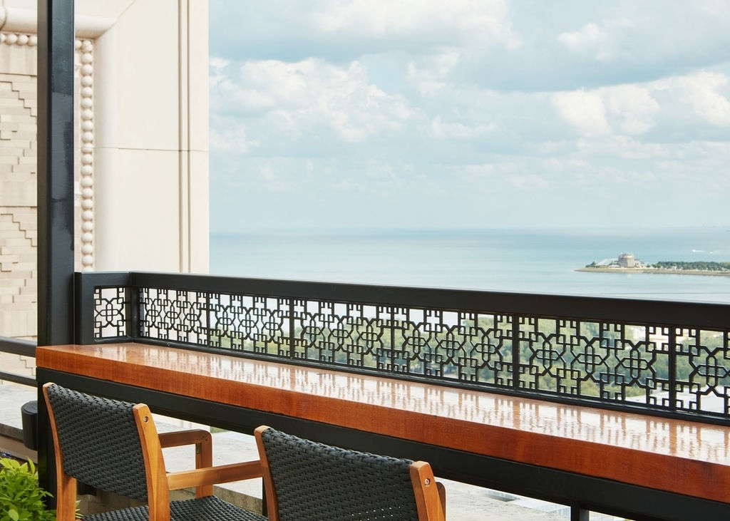 6 North Michigan Avenue, Unit 1901 Chicago, IL 60602 - Photo 51 of 54 a view of a balcony with city view