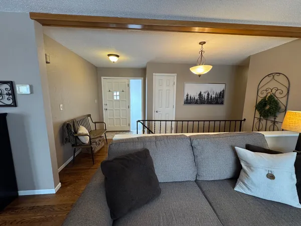 $389,000 | 21824 Douglas Avenue, Albert Lea, MN 56007