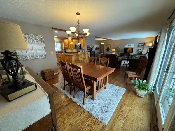 $389,000 | 21824 Douglas Avenue, Albert Lea, MN 56007
