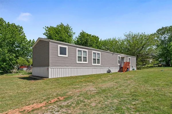 $149,900 | 707 Sun Court, Granbury, TX 76049