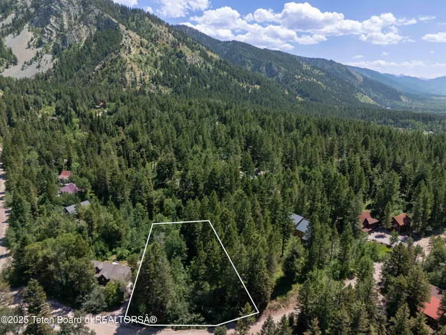 $74,000 | 43 Cedar Drive, Star Valley Ranch, WY 83127