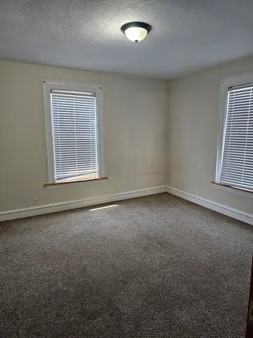 $3,000 | 1 Spring Street, Unit 1, Taunton, MA 02780