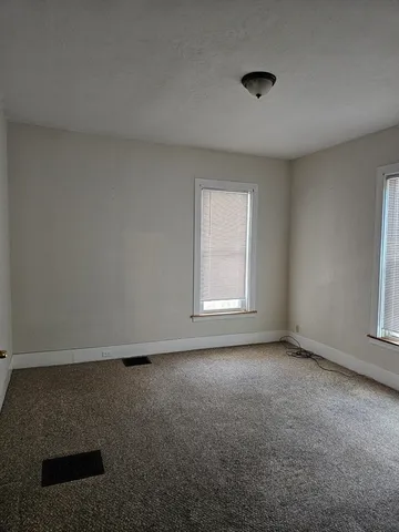 $3,000 | 1 Spring Street, Unit 1, Taunton, MA 02780