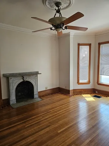 $3,000 | 1 Spring Street, Unit 1, Taunton, MA 02780