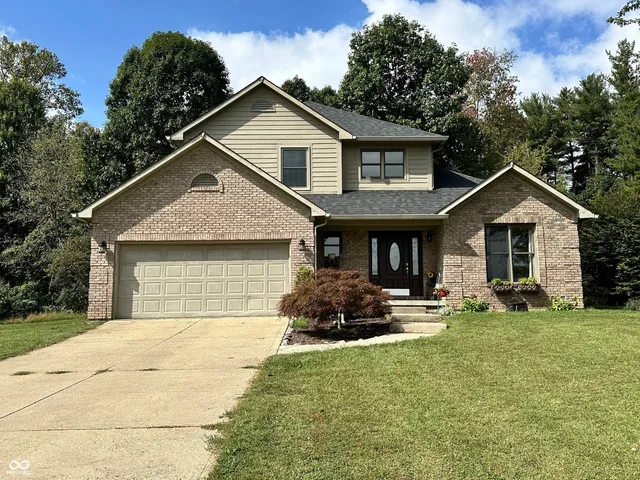 $349,700 | 3170 Country Club Road, Martinsville, IN 46151
