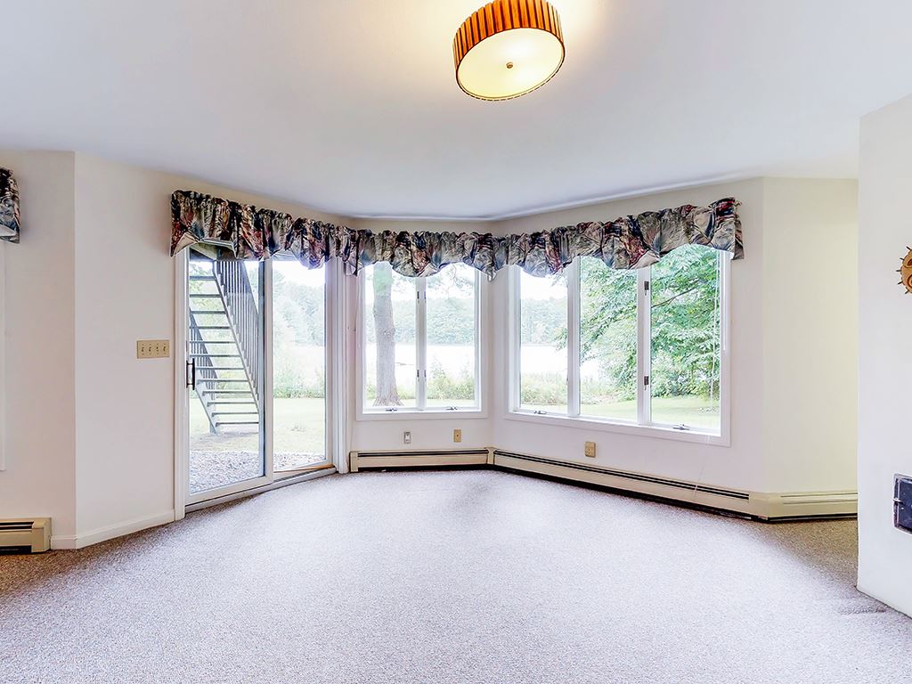11 Mill Pond Road Kittery, ME 03904 - Photo 21 of 40