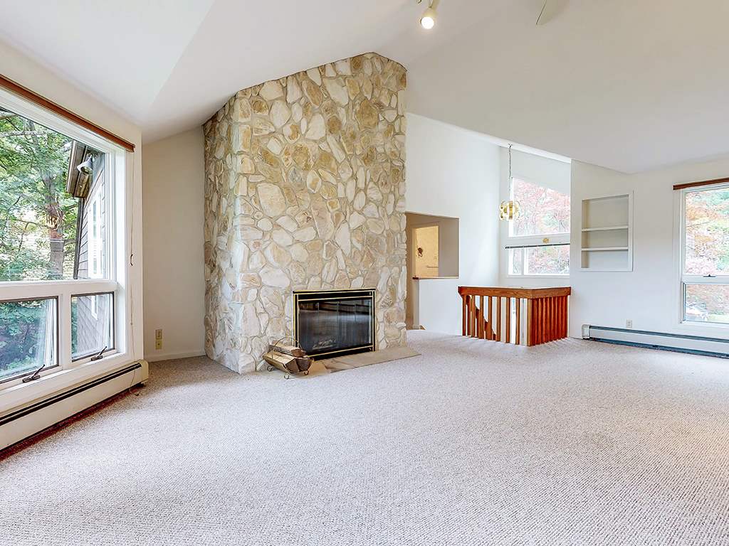 11 Mill Pond Road Kittery, ME 03904 - Photo 7 of 40