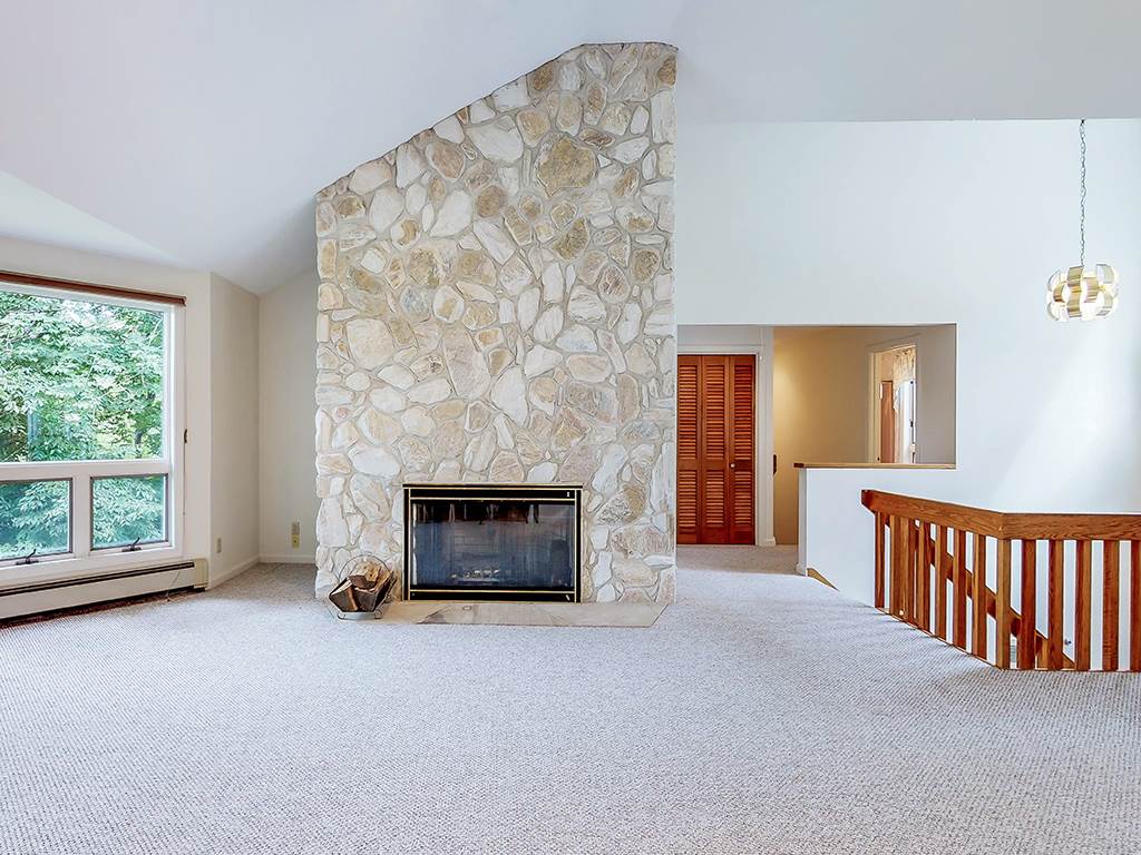 11 Mill Pond Road Kittery, ME 03904 - Photo 8 of 40