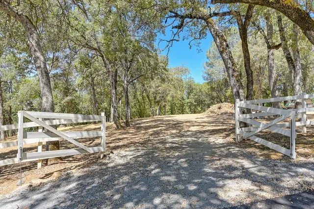 $1,425,000 | 9001 Riverwood Drive, Placerville, CA 95667