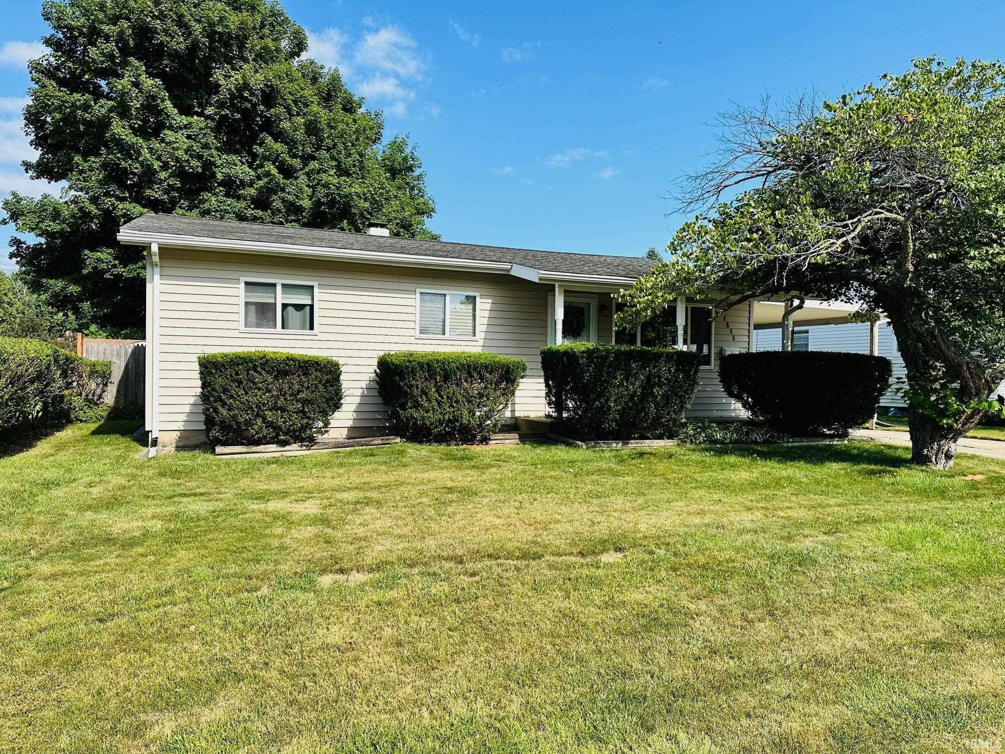 4210 York Road South Bend, IN 46614 - Photo 2 of 22 Gallery Image 2