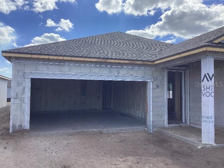 5762 Cattle Rnch Drive St. Cloud, FL 34771 - Photo 3 of 32 a view of fireplace and a bathroom