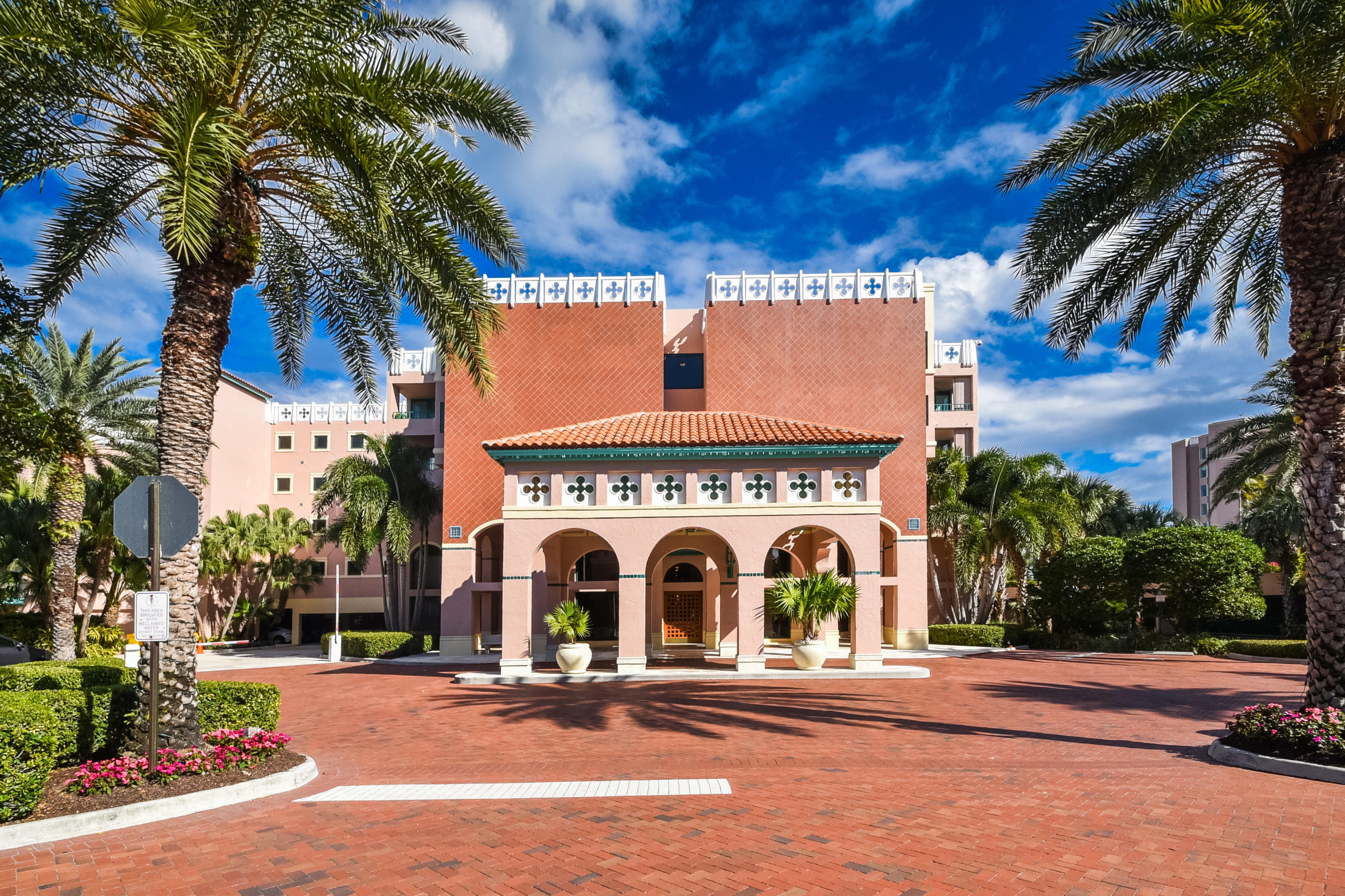 120 Southeast 5th Avenue Boca Raton, FL 33432 - Photo 1 of 33 Building