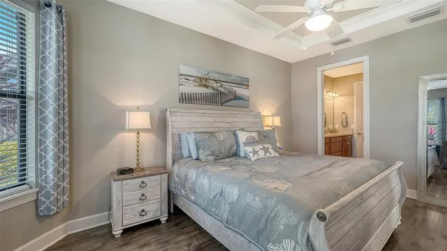 $650,000 | 5572 Sentiero Drive, Nokomis, FL 34275