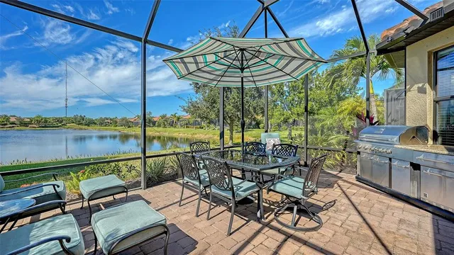 $650,000 | 5572 Sentiero Drive, Nokomis, FL 34275