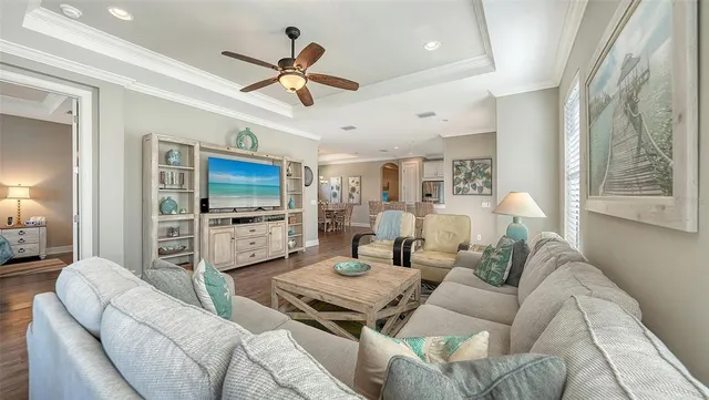 $650,000 | 5572 Sentiero Drive, Nokomis, FL 34275