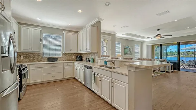 $650,000 | 5572 Sentiero Drive, Nokomis, FL 34275