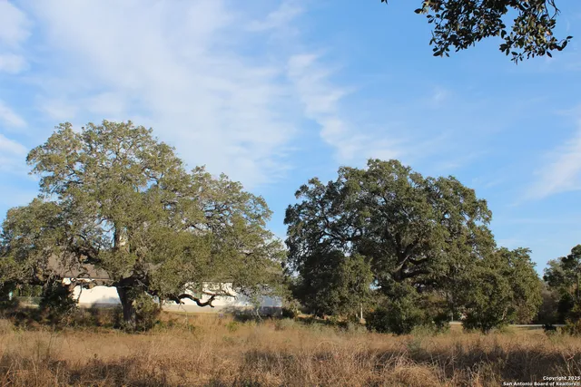 $138,000 | 576 Private Road 3702, San Antonio, TX 78253
