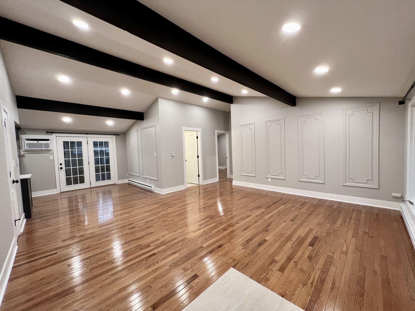 515 South Street Lockport, IL 60441 - Photo 9 of 22 a view of empty room with wooden floor