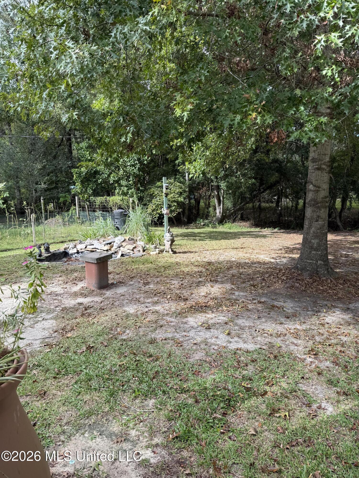 12321 Berkley Road Moss Point, MS 39562 - Photo 24 of 32 IMG_2347