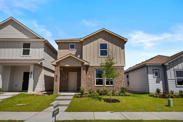 $299,500 | 3109 Maple Orch Lane, Fort Worth, TX 76140