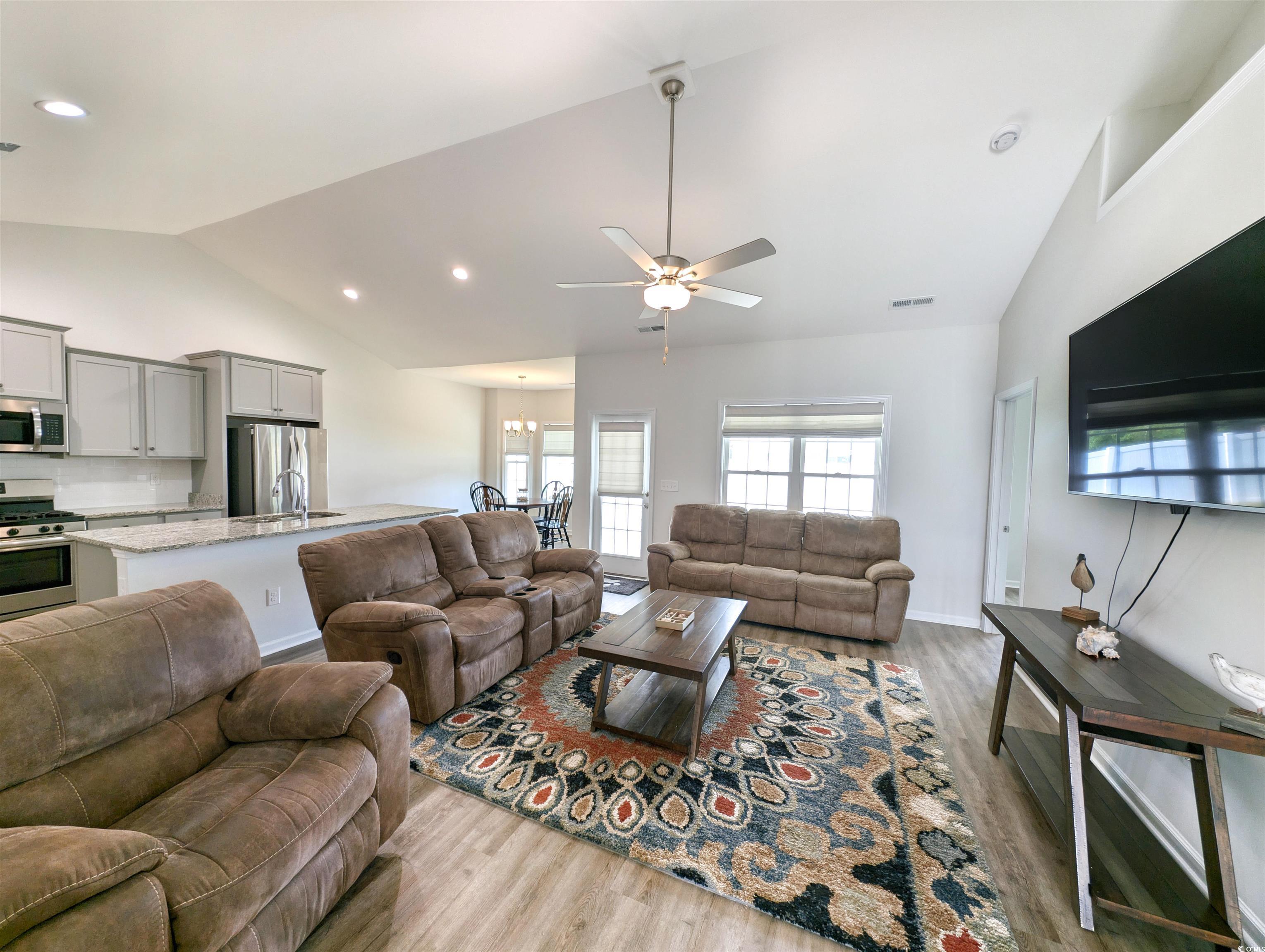312 Concorde Drive Georgetown, SC 29440 - Photo 5 of 38 Gallery Image 5