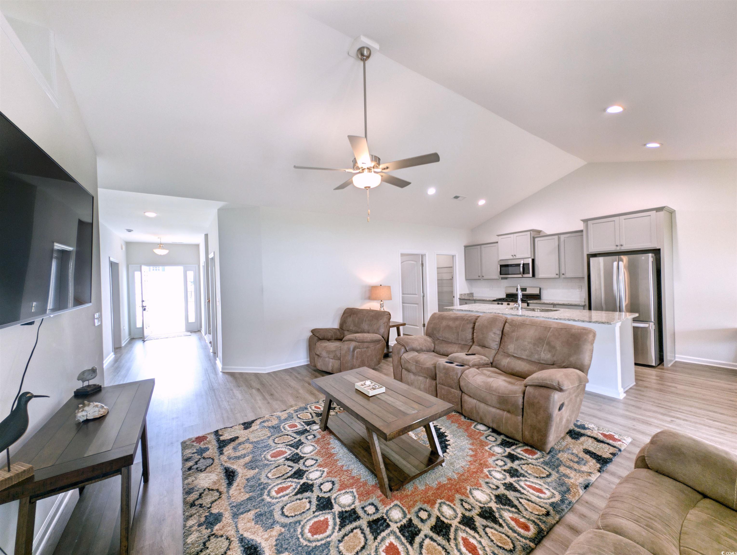 312 Concorde Drive Georgetown, SC 29440 - Photo 6 of 38 Gallery Image 6