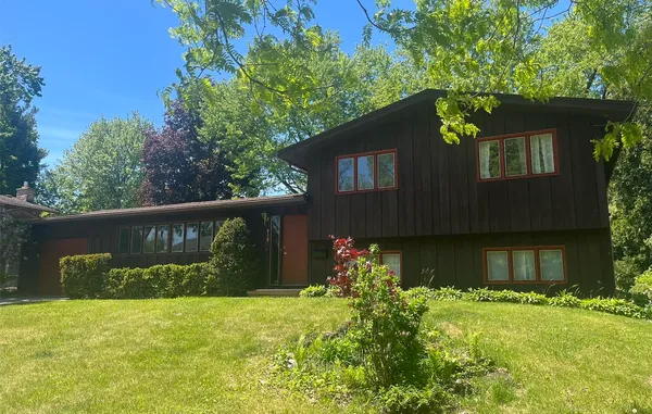 $675,000 | 318 Cheyenne Trail, Madison, WI 53705