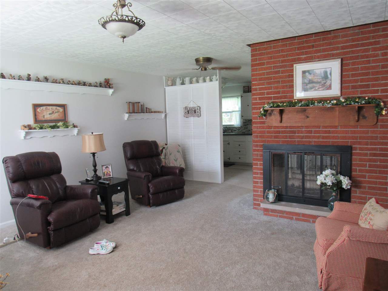 1102 West Riga Avenue Marion, IN 46952 - Photo 2 of 18 Gallery Image 2
