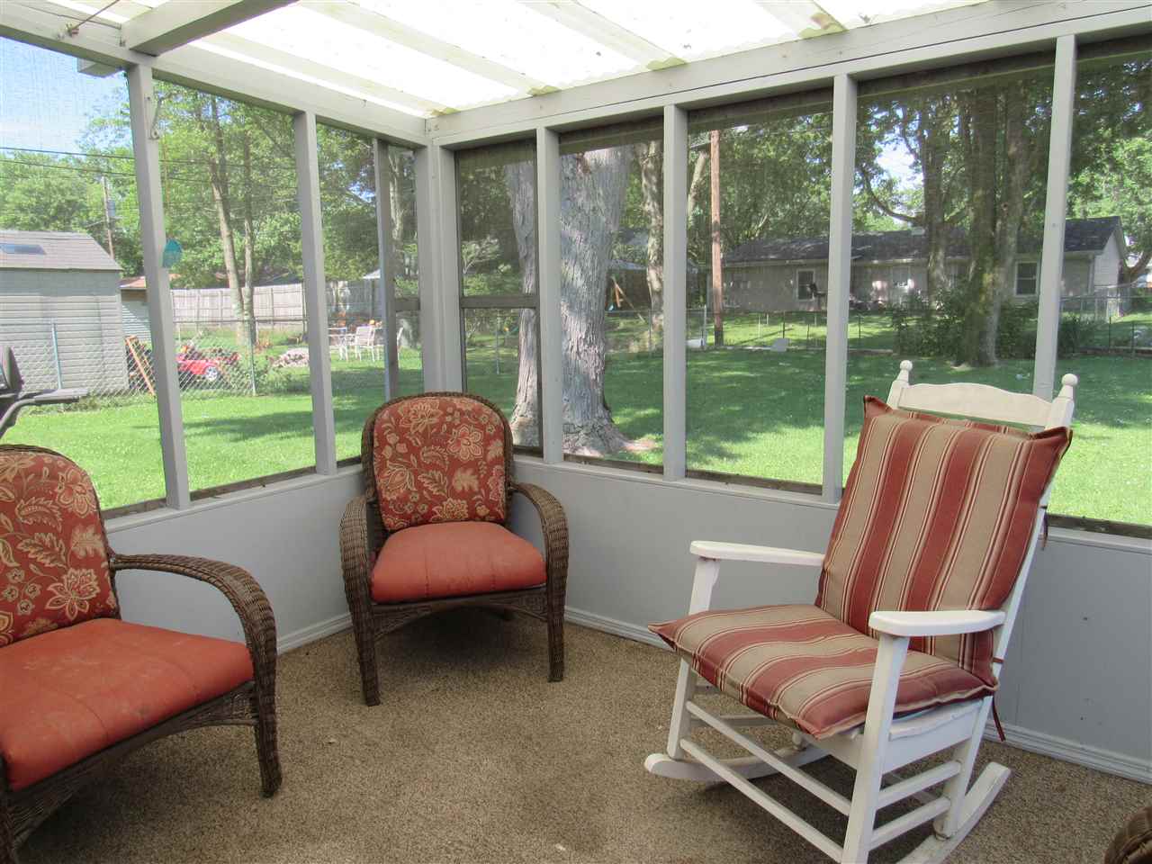 1102 West Riga Avenue Marion, IN 46952 - Photo 17 of 18 Gallery Image 17