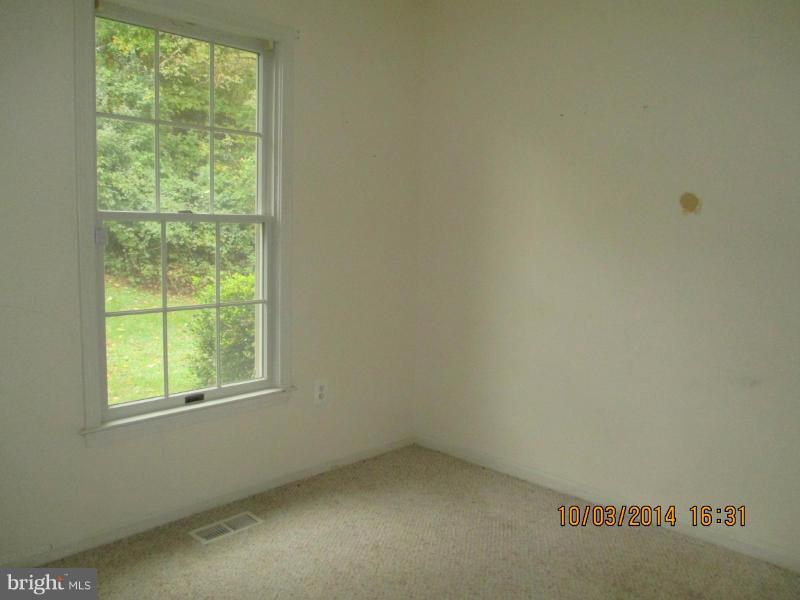 459 Wealthy Road Linden, VA 22642 - Photo 8 of 12 Bedroom