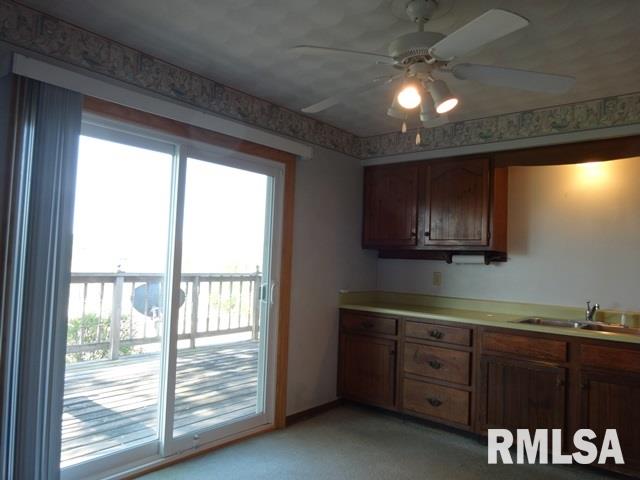 16212 West Pleasant Grove Road Trivoli, IL 61569 - Photo 7 of 21