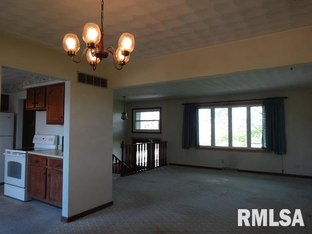 16212 West Pleasant Grove Road Trivoli, IL 61569 - Photo 8 of 21