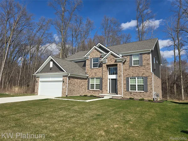 $4,500 | 55740 Beacon Shore Drive, Utica, MI 48315