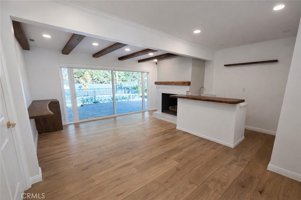 11165 Valley Spring Lane Studio City, CA 91602 - Photo 14 of 44