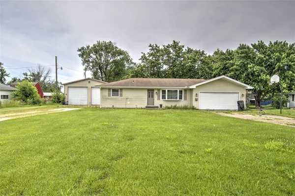$132,500 | 1869 Race Drive, Decatur, IL 62521
