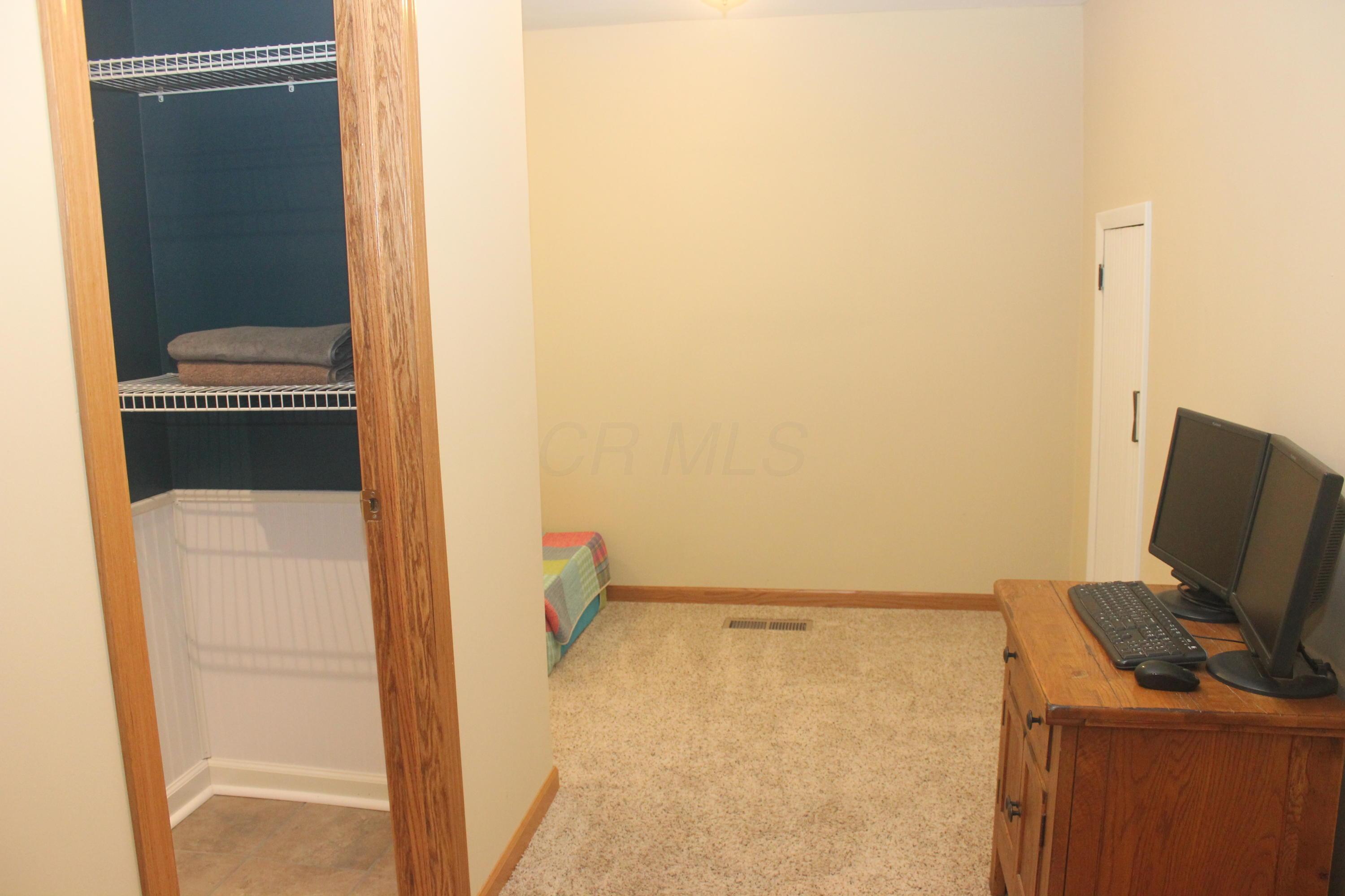 11715 London Road Orient, OH 43146 - Photo 42 of 67 Gallery Image 42