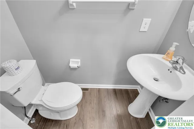 $2,995 | 4487 Cottonwood Drive, Nazareth, PA 18064