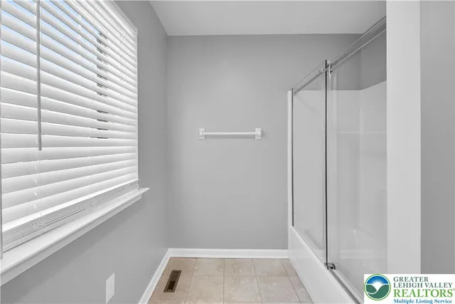 $2,995 | 4487 Cottonwood Drive, Nazareth, PA 18064