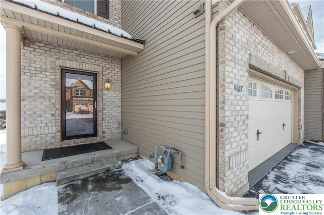 $2,995 | 4487 Cottonwood Drive, Nazareth, PA 18064