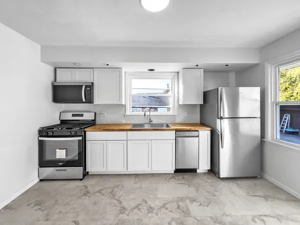 $154,990 | 1304 Freeland Avenue, Calumet City, IL 60409