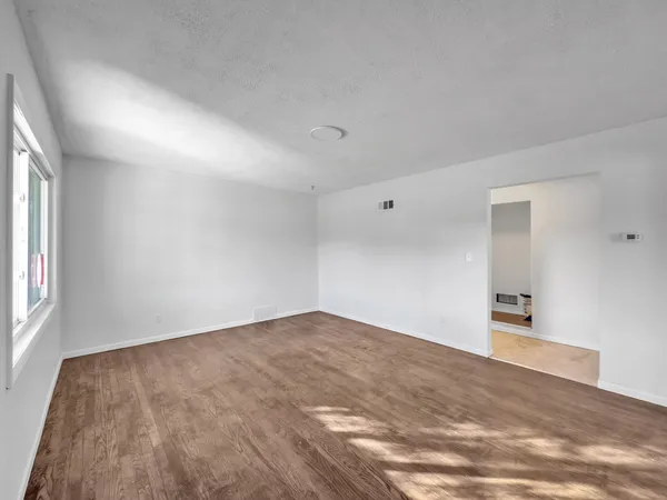 $154,990 | 1304 Freeland Avenue, Calumet City, IL 60409