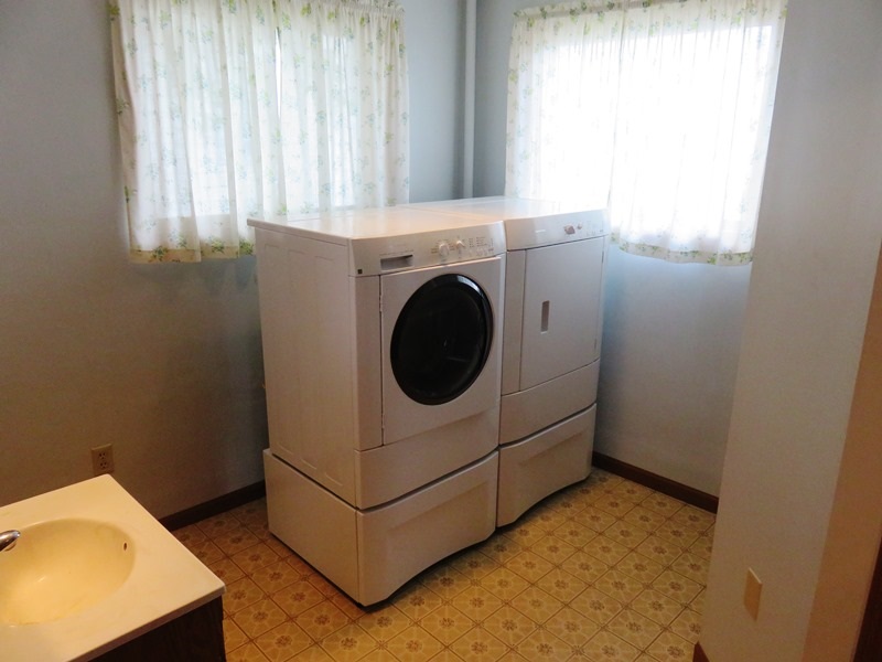 3938 West Us Highway Decatur, IN 46733 - Photo 9 of 16