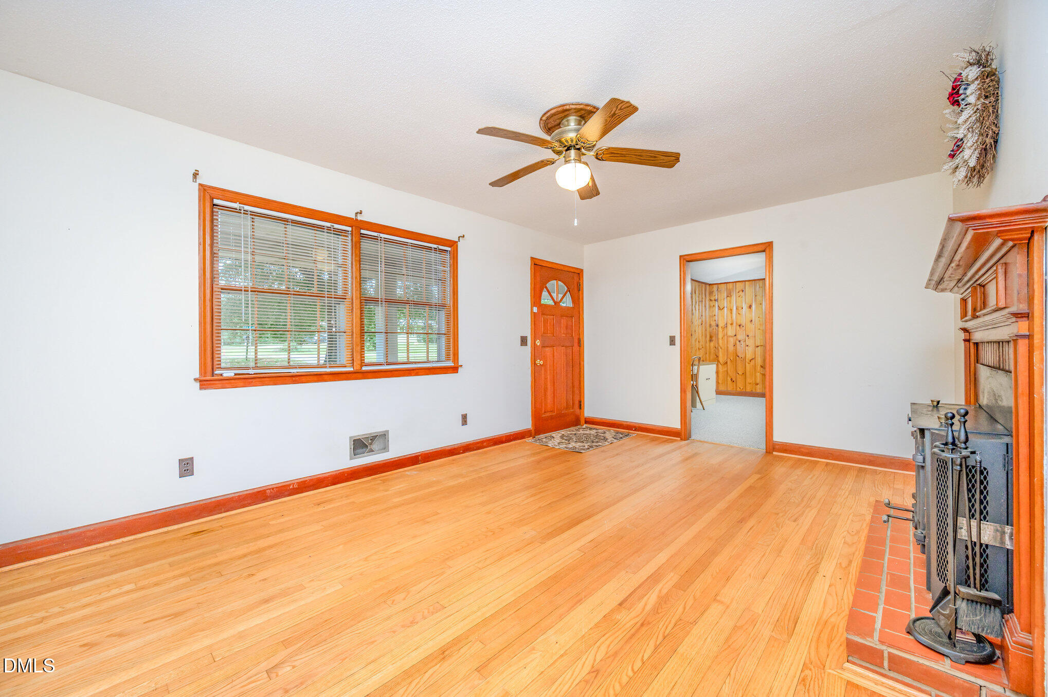 3845 Marsh Creek Road Raleigh, NC 27604 - Photo 6 of 24 Front Room 2