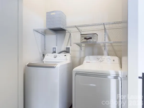 $1,295 | 510 South College Street, Unit 120, Morganton, NC 28655